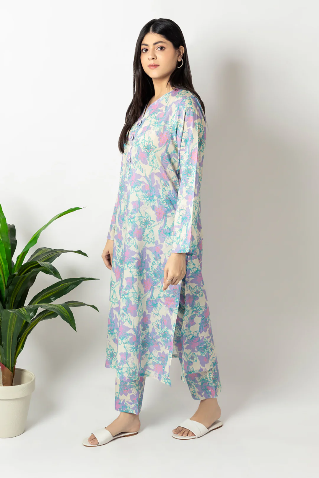 Embroidered Kurta Trouser - 1922 - Image 2