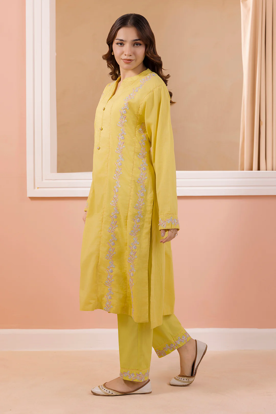 Embroidered Kurta Trouser - 1979 - Image 5