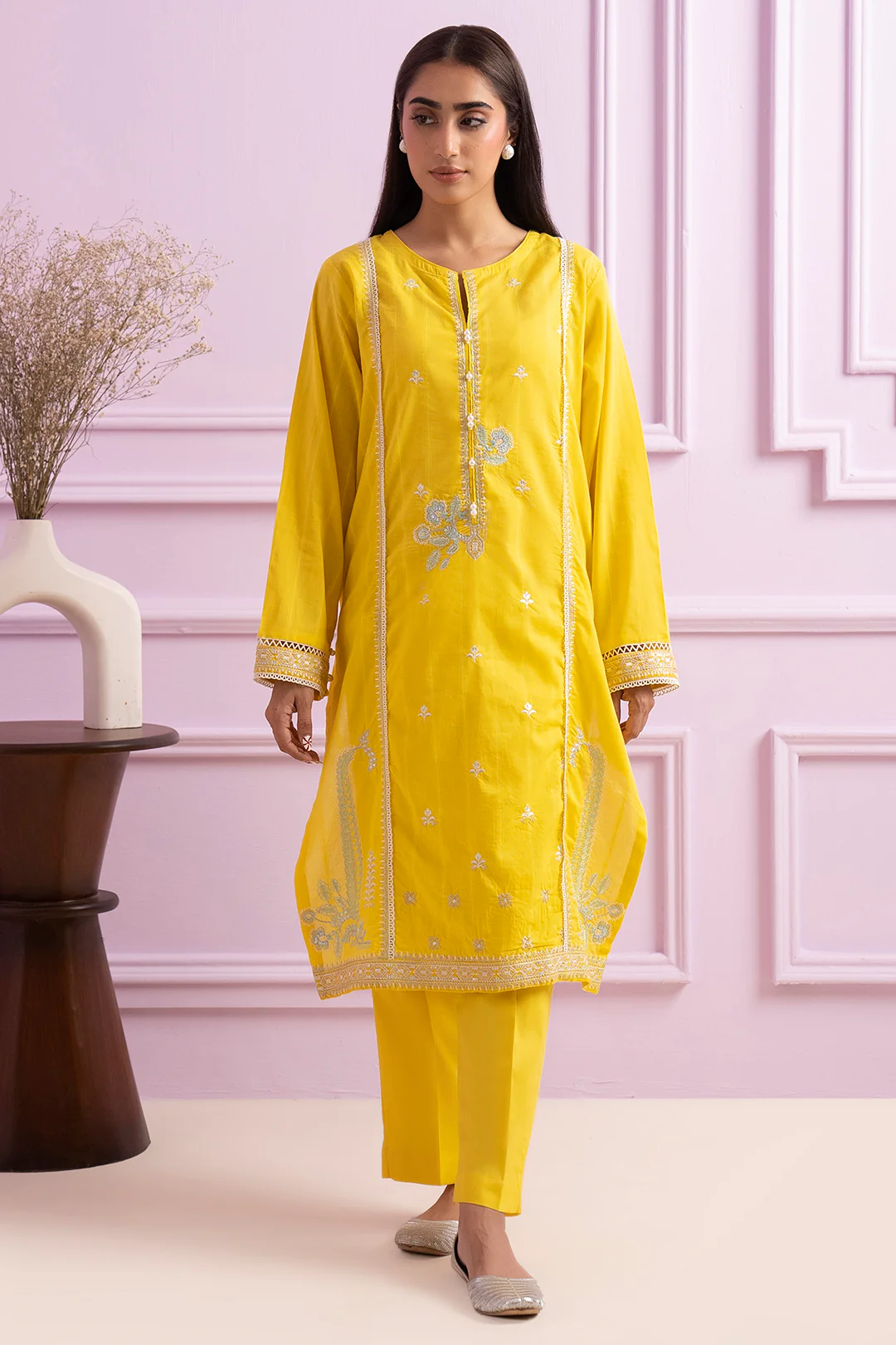 Embroidered Kurta Trouser - 2092
