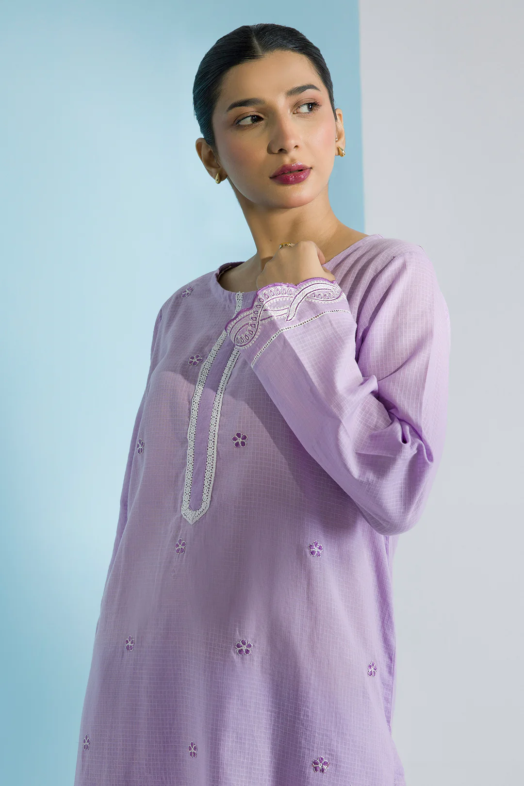 Embroidered Kurta Trouser - 1692 - Image 2