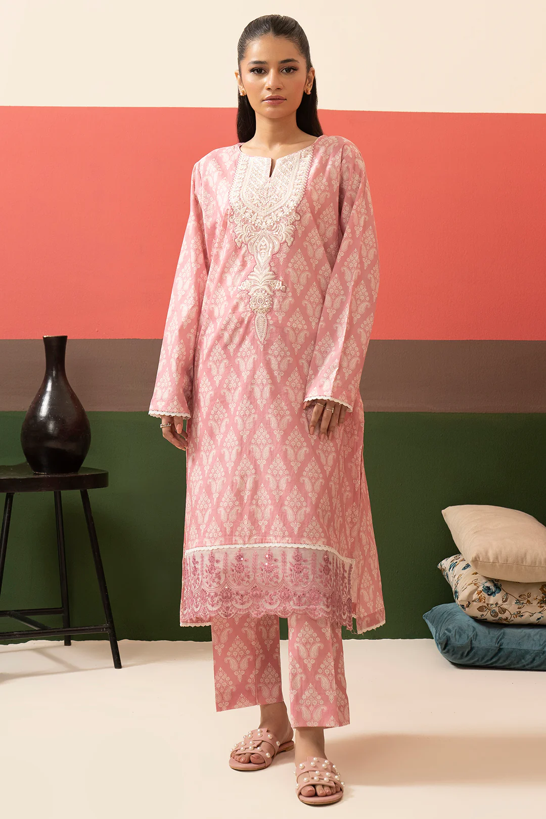 Embroidered Kurta Trouser - 1693
