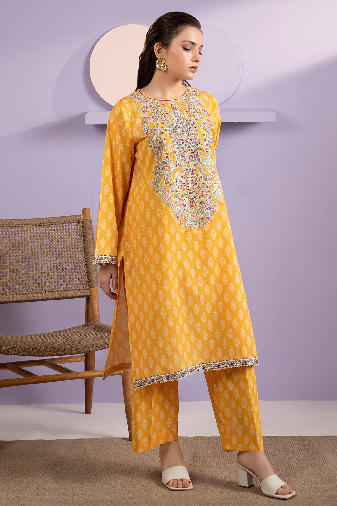 Embroidered Kurta Trouser - 1695 - Image 6
