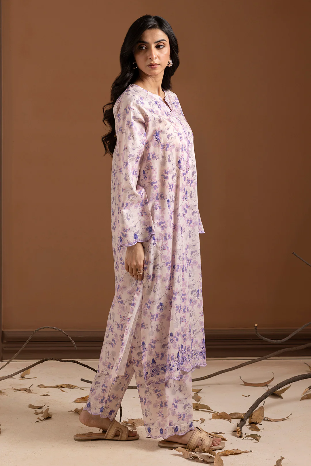 Embroidered Kurta Trouser - 1773 - Image 4