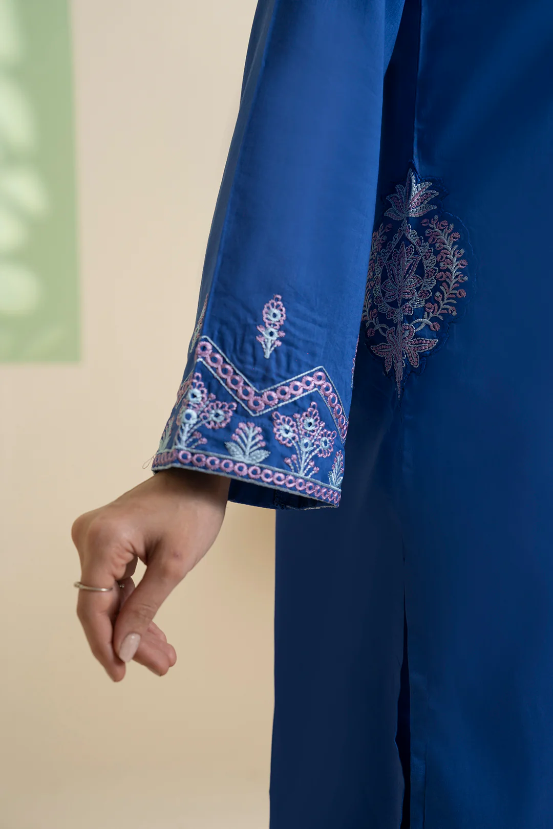 Embroidered Kurta Trouser - 1819 - Image 7