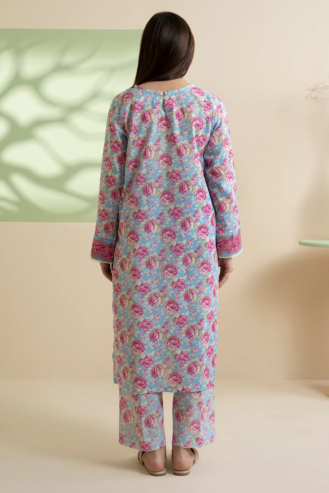 Embroidered Kurta Trouser - 1918 - Image 8