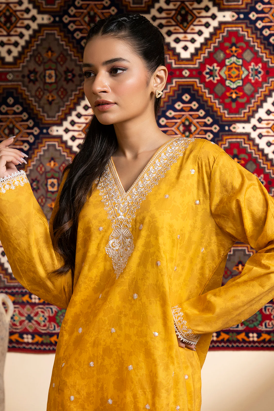 Embroidered Kurta Trouser - 1920 - Image 2