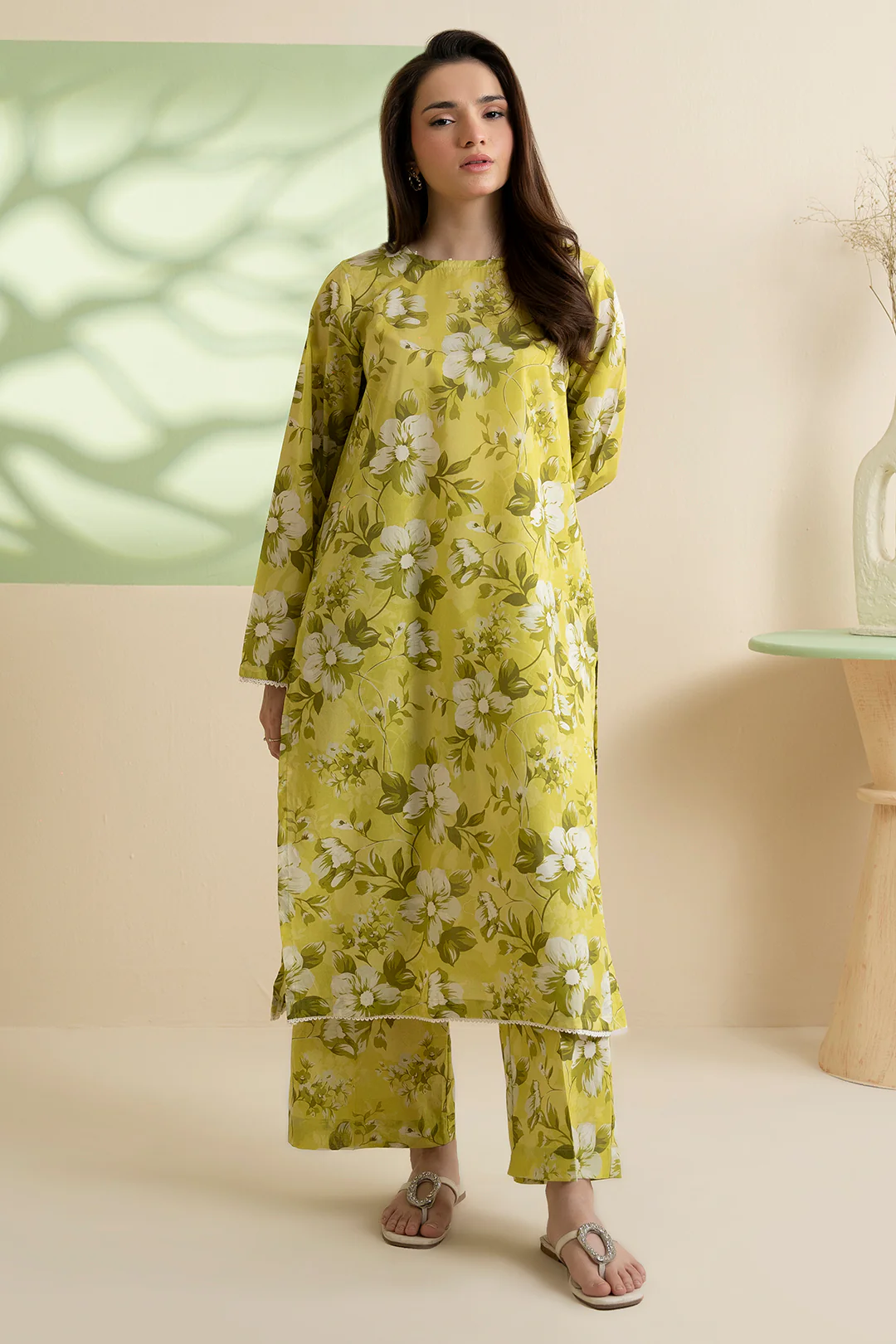 Embroidered Kurta Trouser - 2187