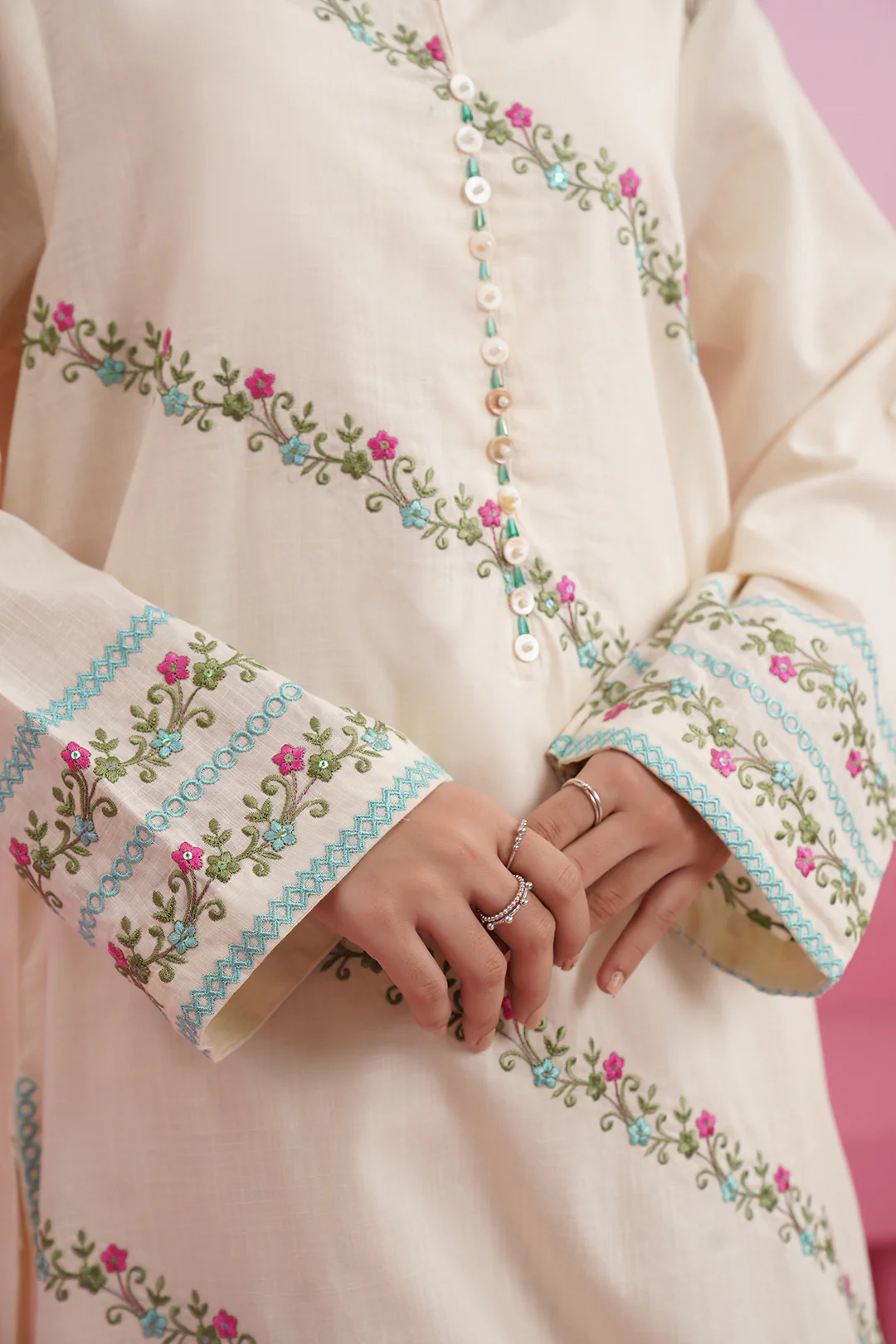 Embroidered Kurta Trouser - 2520 - Image 6