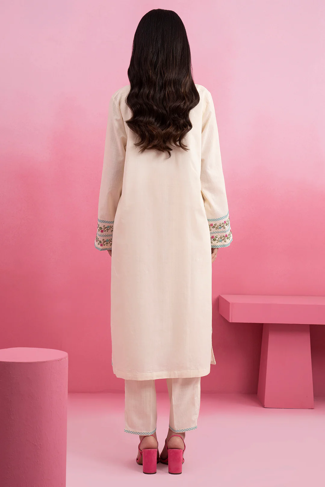Embroidered Kurta Trouser - 2520 - Image 8