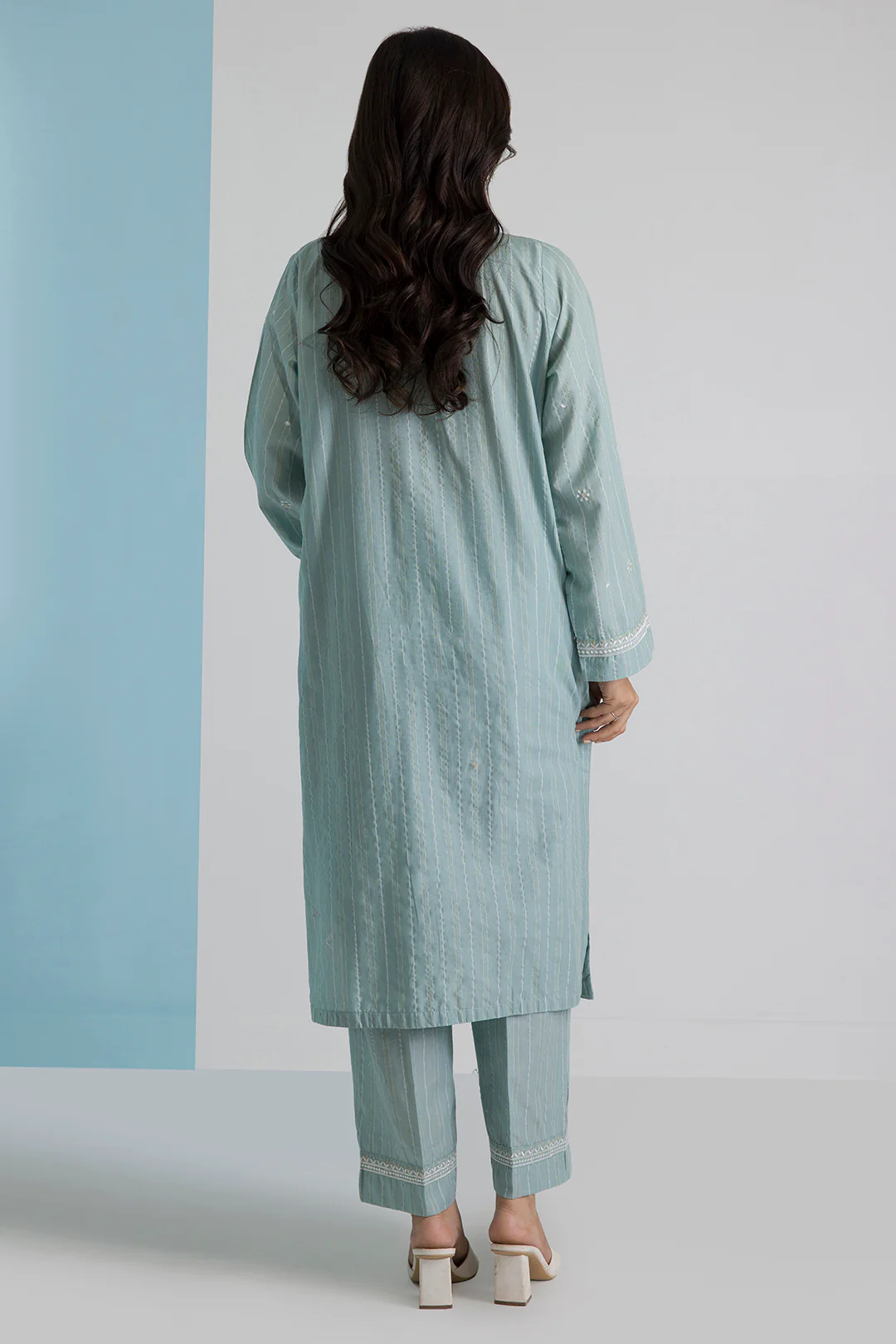 Embroidered Kurta Trouser - 2567 - Image 9