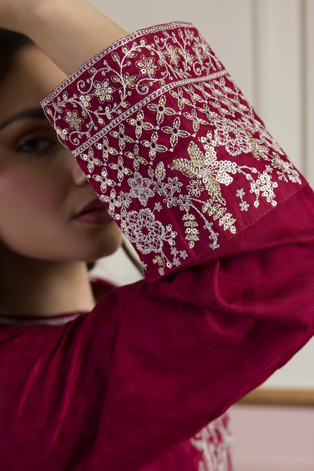 Embroidered Kurta Trouser - 2570 - Image 9