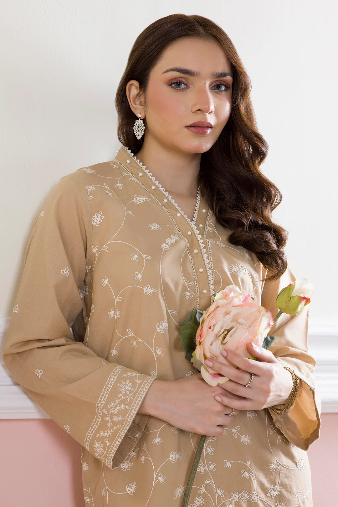 Embroidered Kurta Trouser - 2600 - Image 5