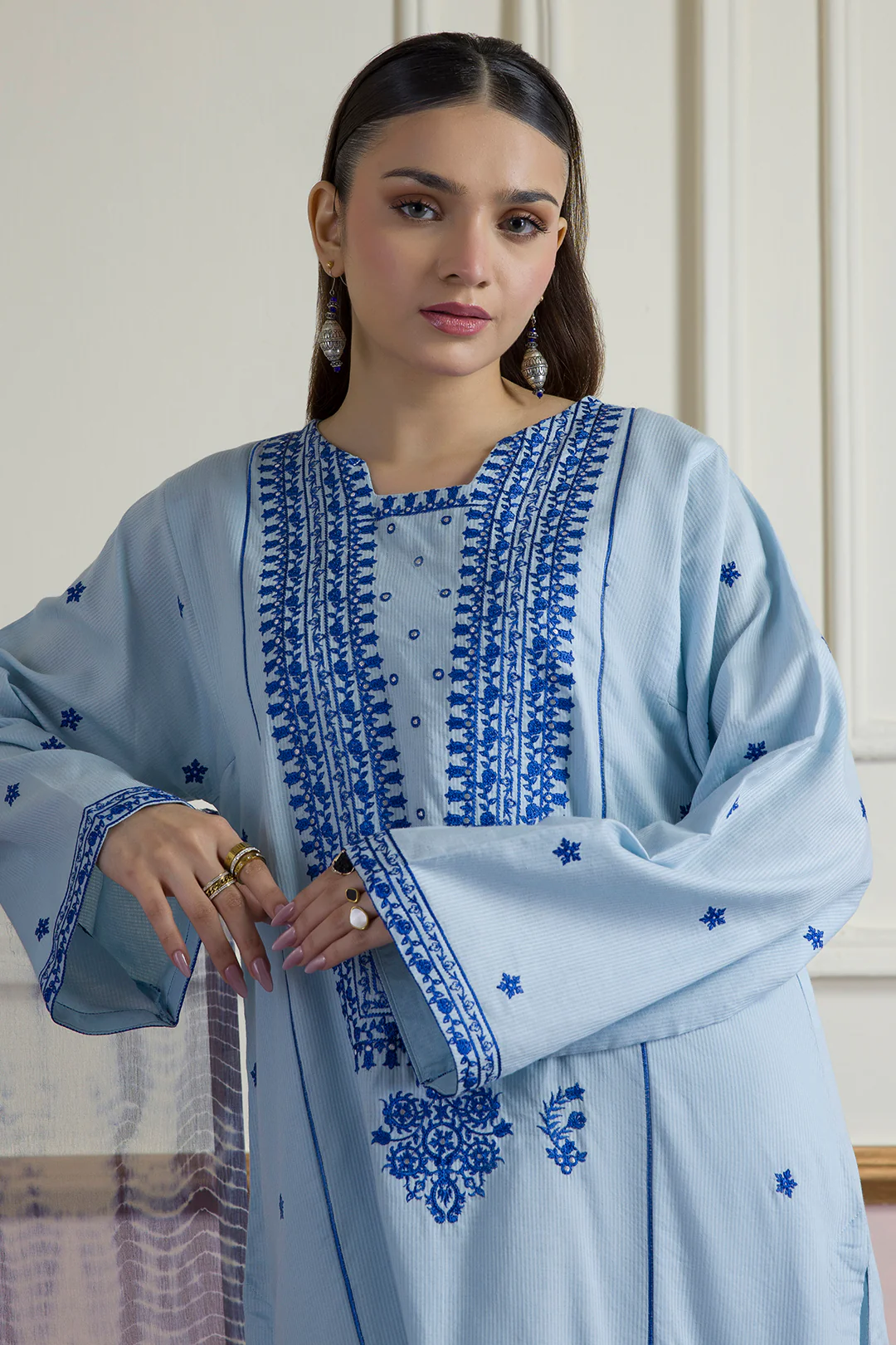 Embroidered Kurta Trouser - 2662 - Image 2
