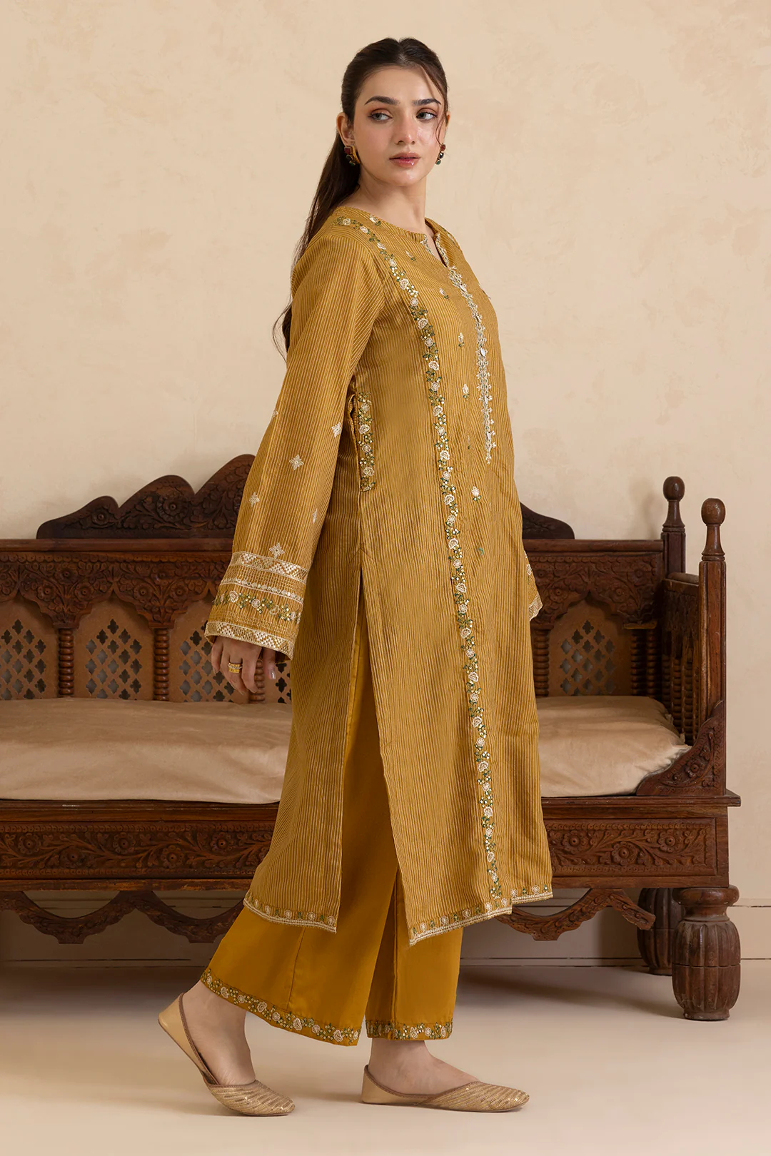 Embroidered Kurta Trouser - 2671 - Image 5