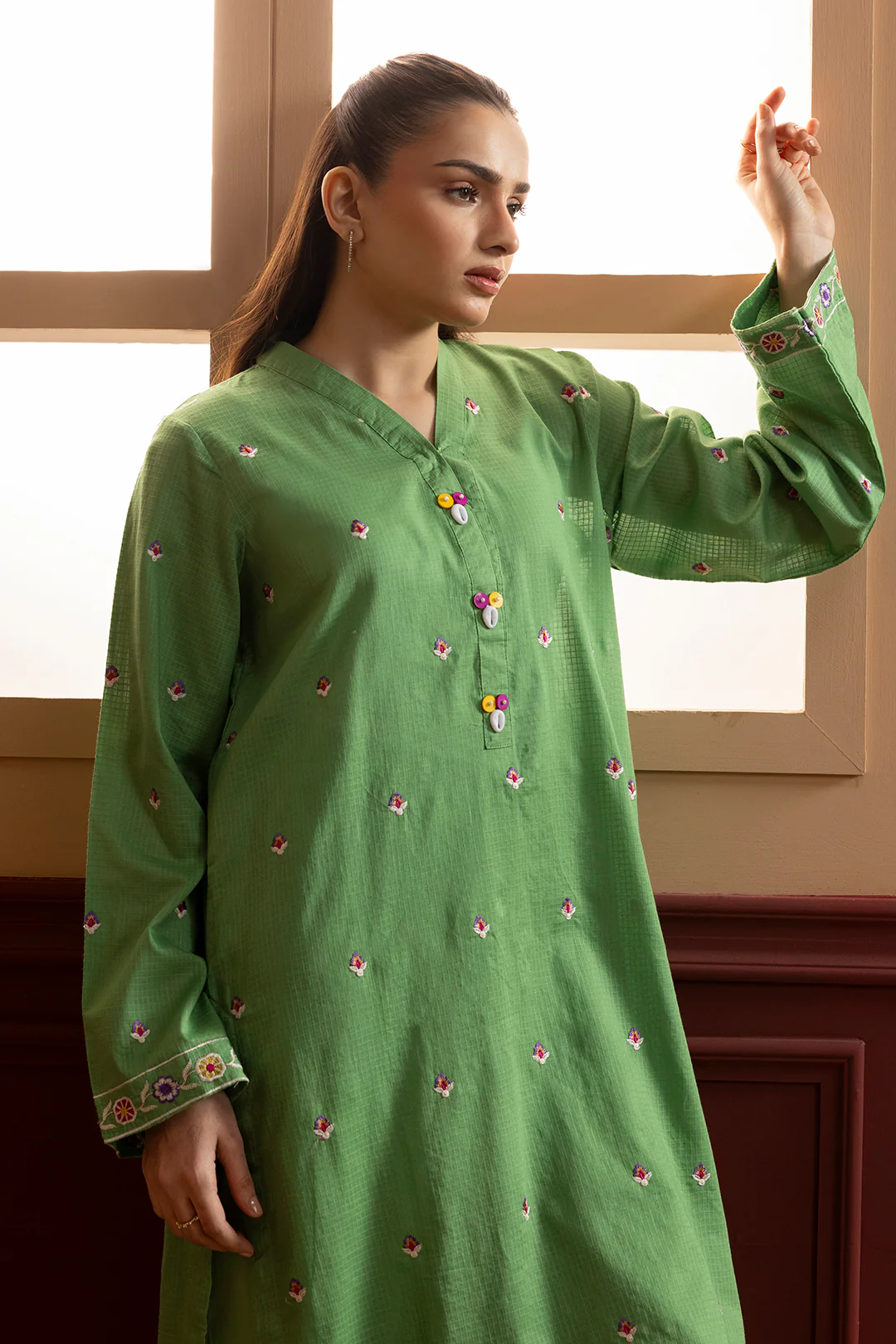 Embroidered Kurta Trouser - 2678 - Image 4