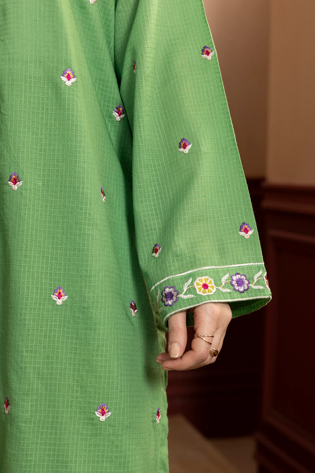 Embroidered Kurta Trouser - 2678 - Image 8