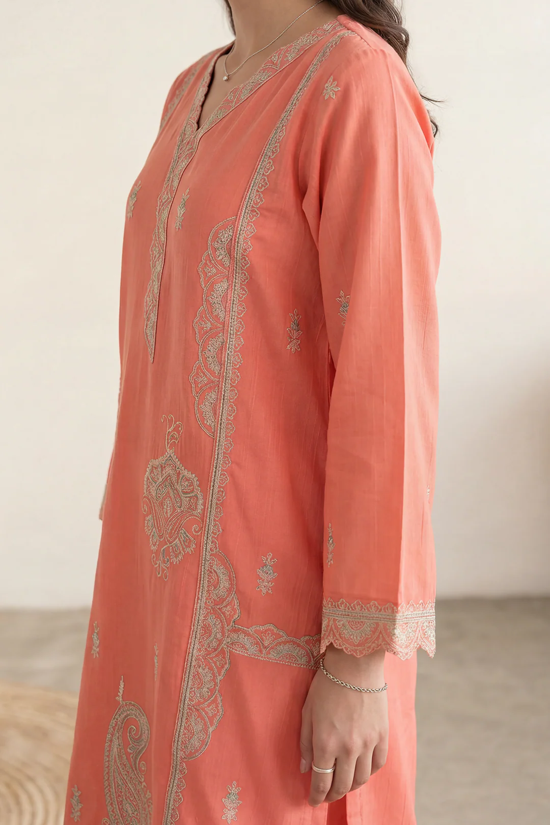 Embroidered Kurta Trouser - 3212 - Image 5