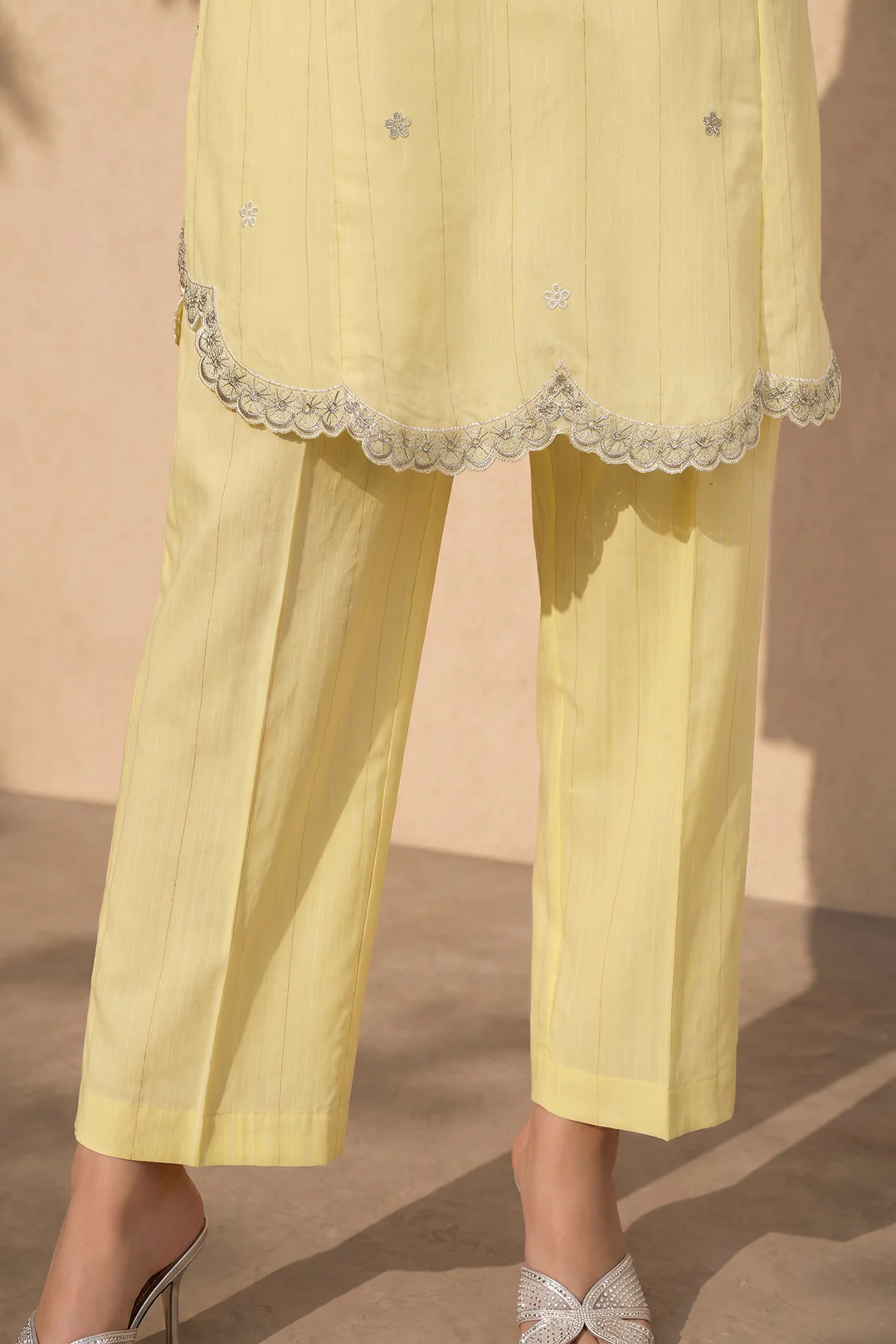 Embroidered Kurta Trouser - 3707 - Image 5