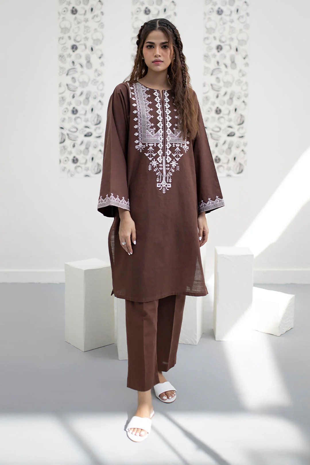 Embroidered Kurta Trouser - 1402 - Image 3