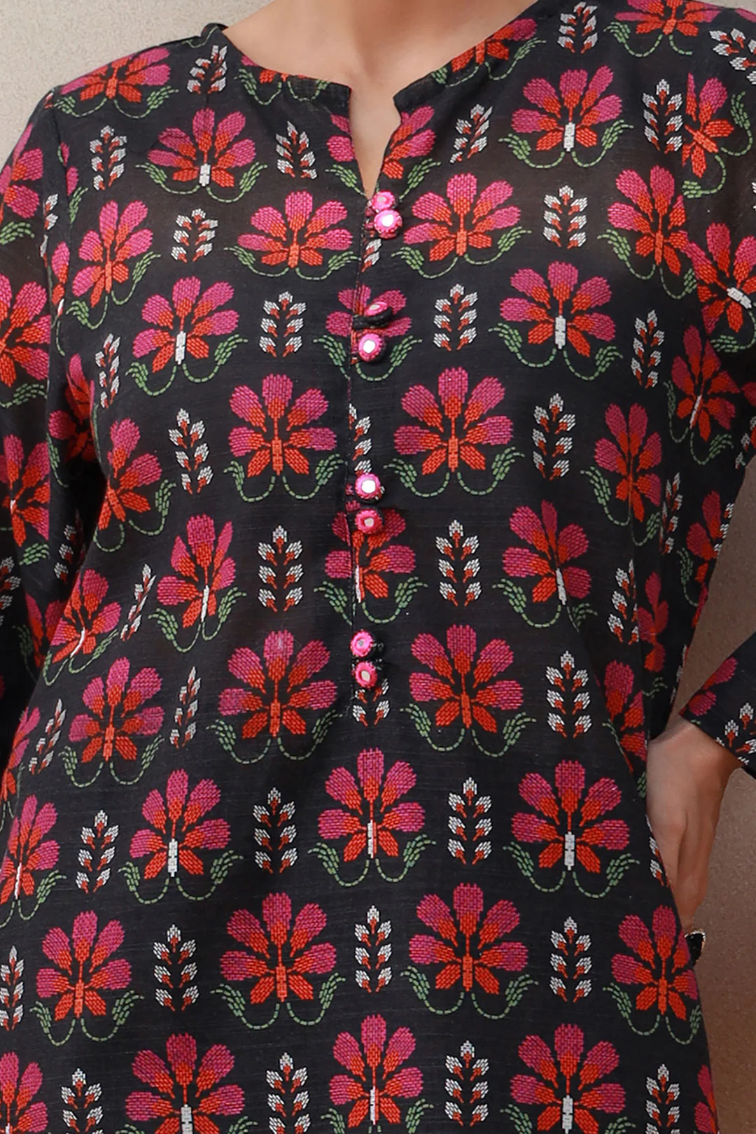Embroidered Kurta Trouser - 1403 - Image 4