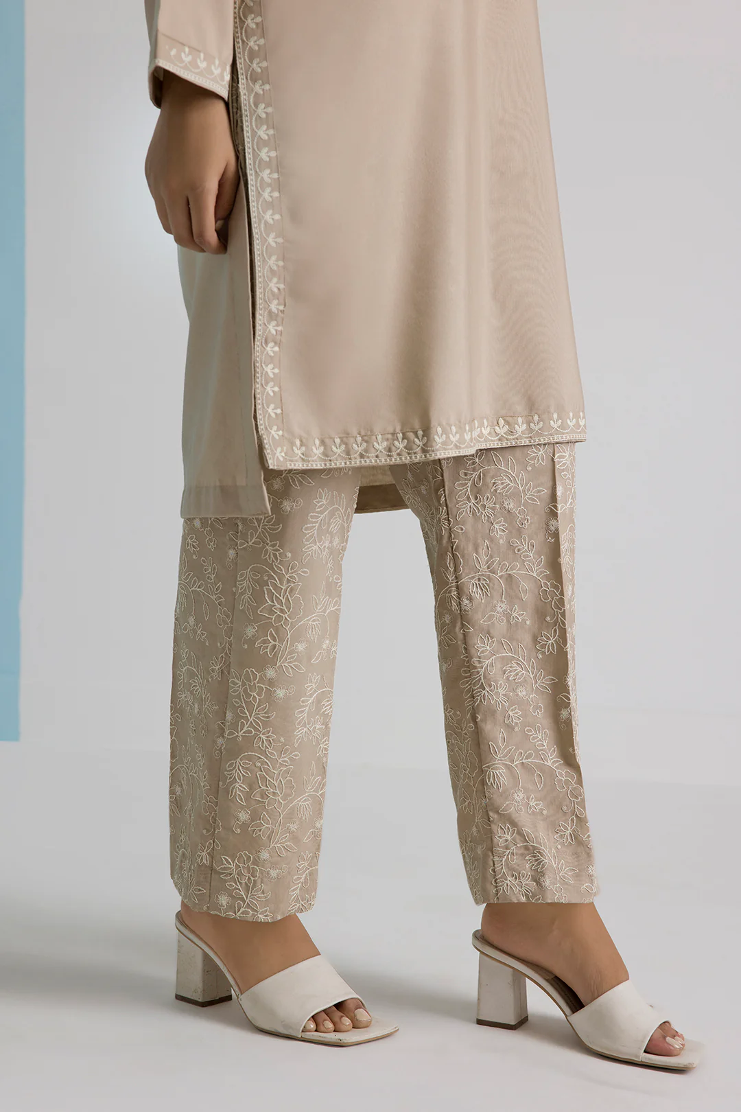 Embroidered Kurta Trouser - 1523 - Image 11