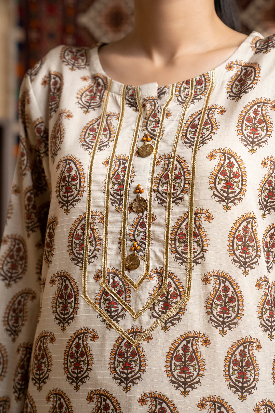 Embroidered Kurta Trouser - 3002 - Image 7