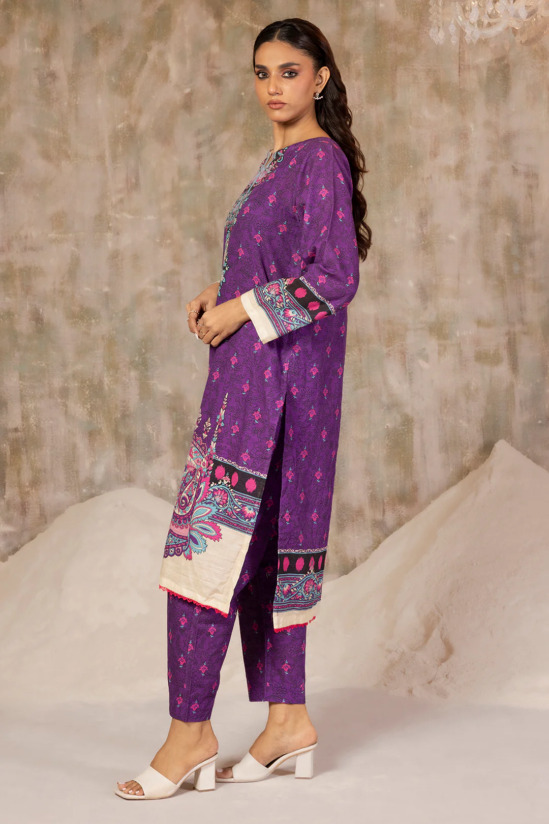 Embroidered Kurta Trouser - 3170 - Image 8