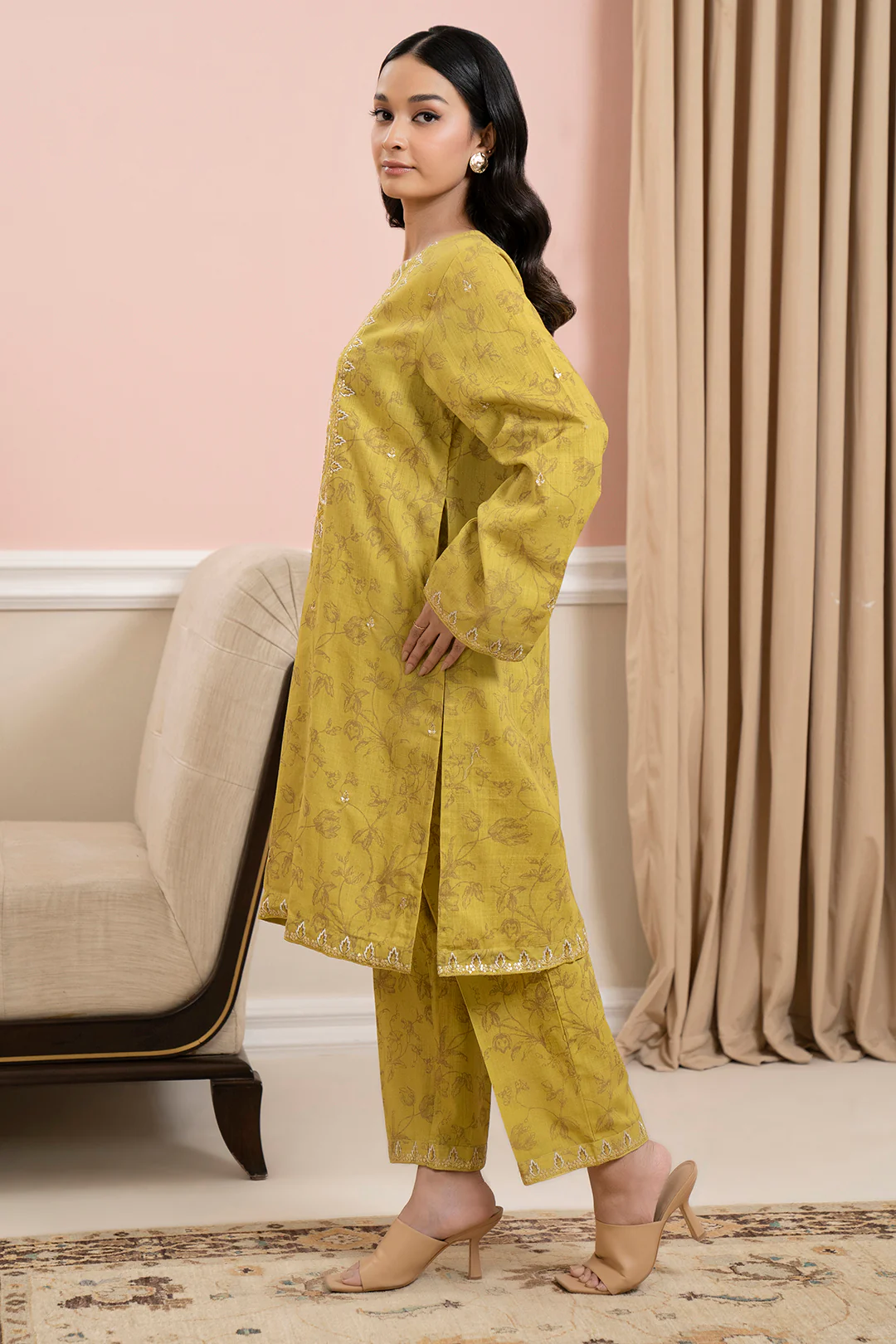 Embroidered Kurta Trouser - 3171 - Image 4