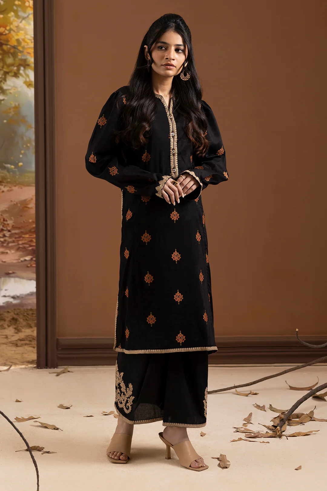 Embroidered Kurta Trouser - 3369 - Image 3