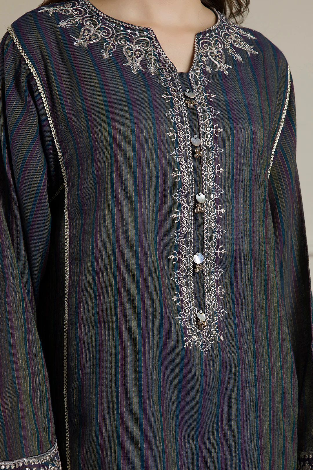 Embroidered Kurta Trouser - 3386 - Image 7