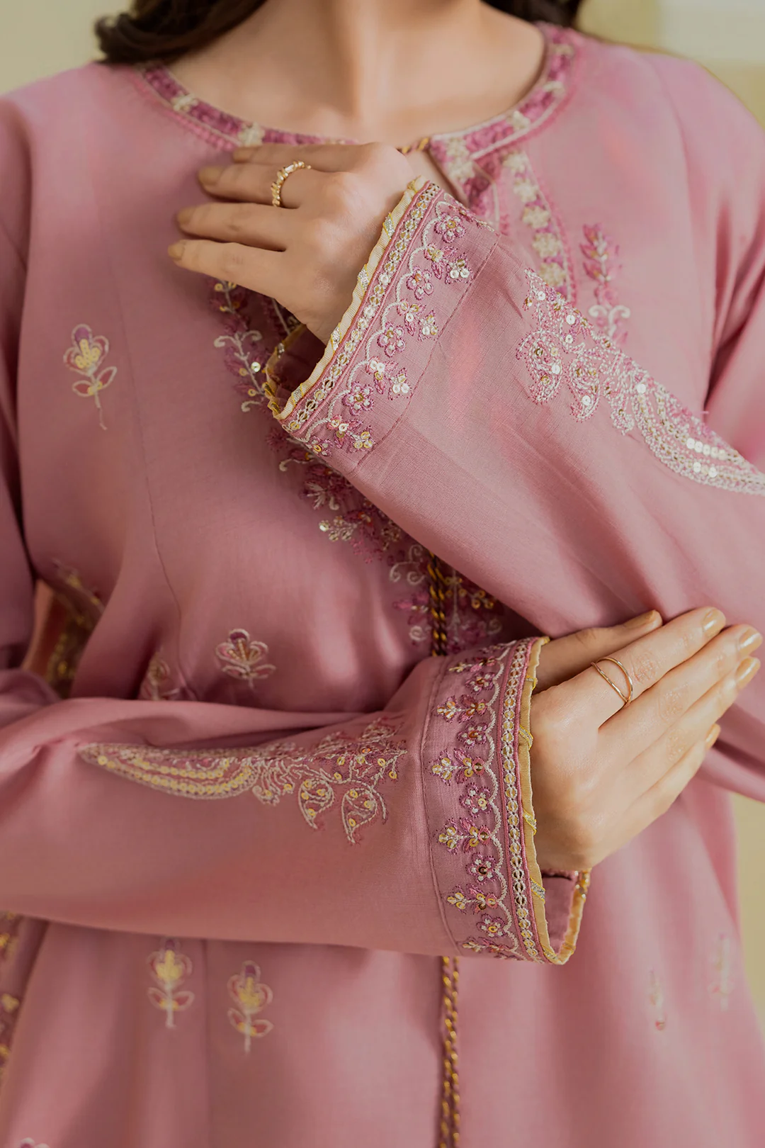 Embroidered Kurta Trouser - 2552 - Image 6