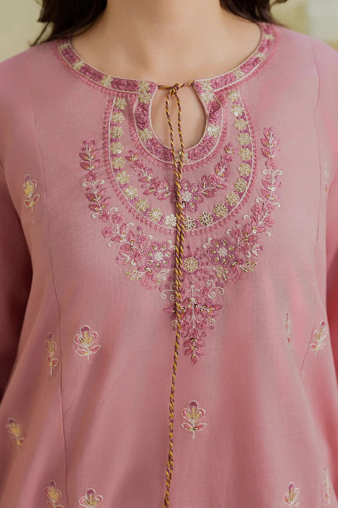 Embroidered Kurta Trouser - 2552 - Image 9