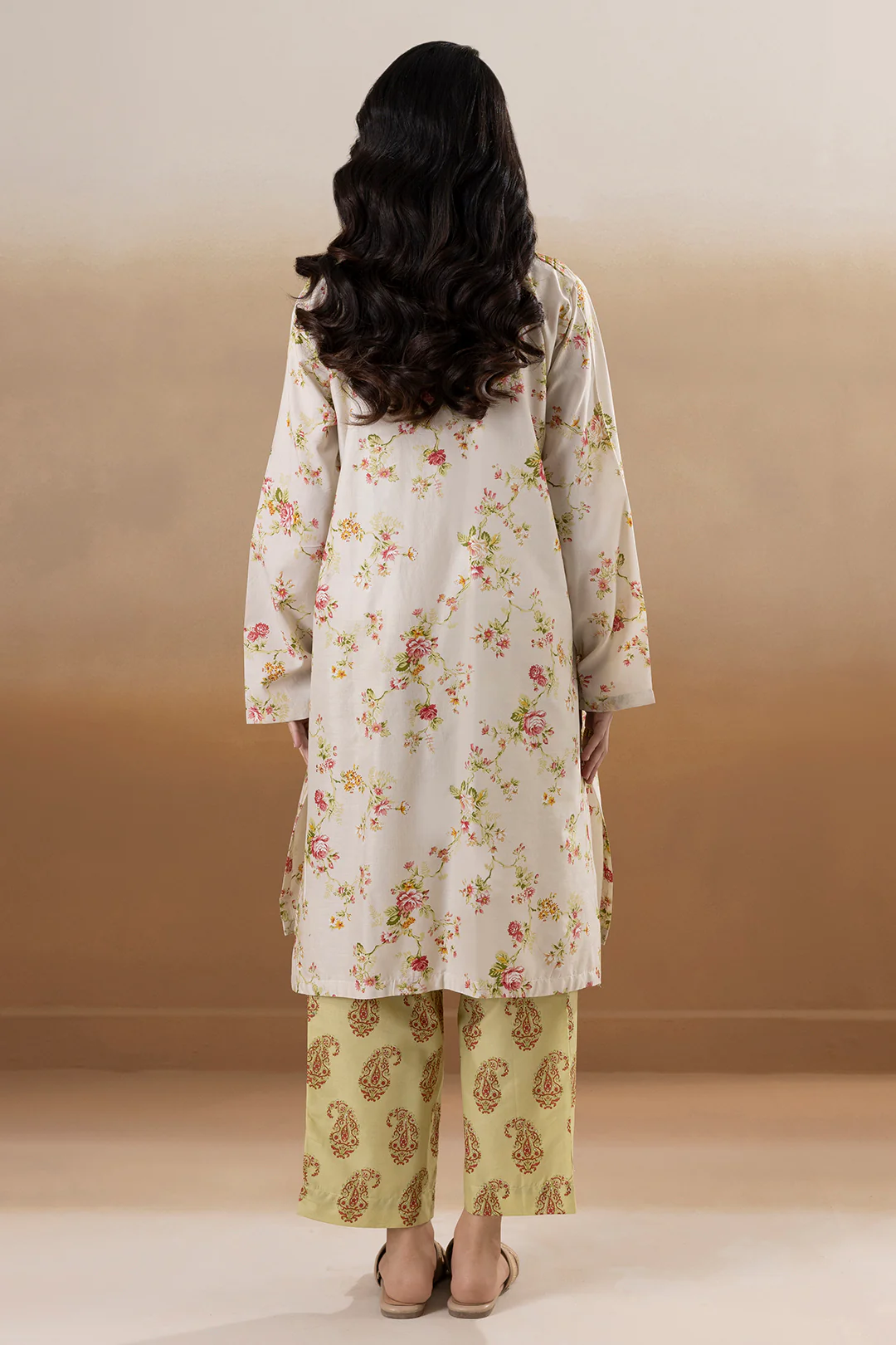 Embroidered Kurta Trouser - 2892 - Image 6