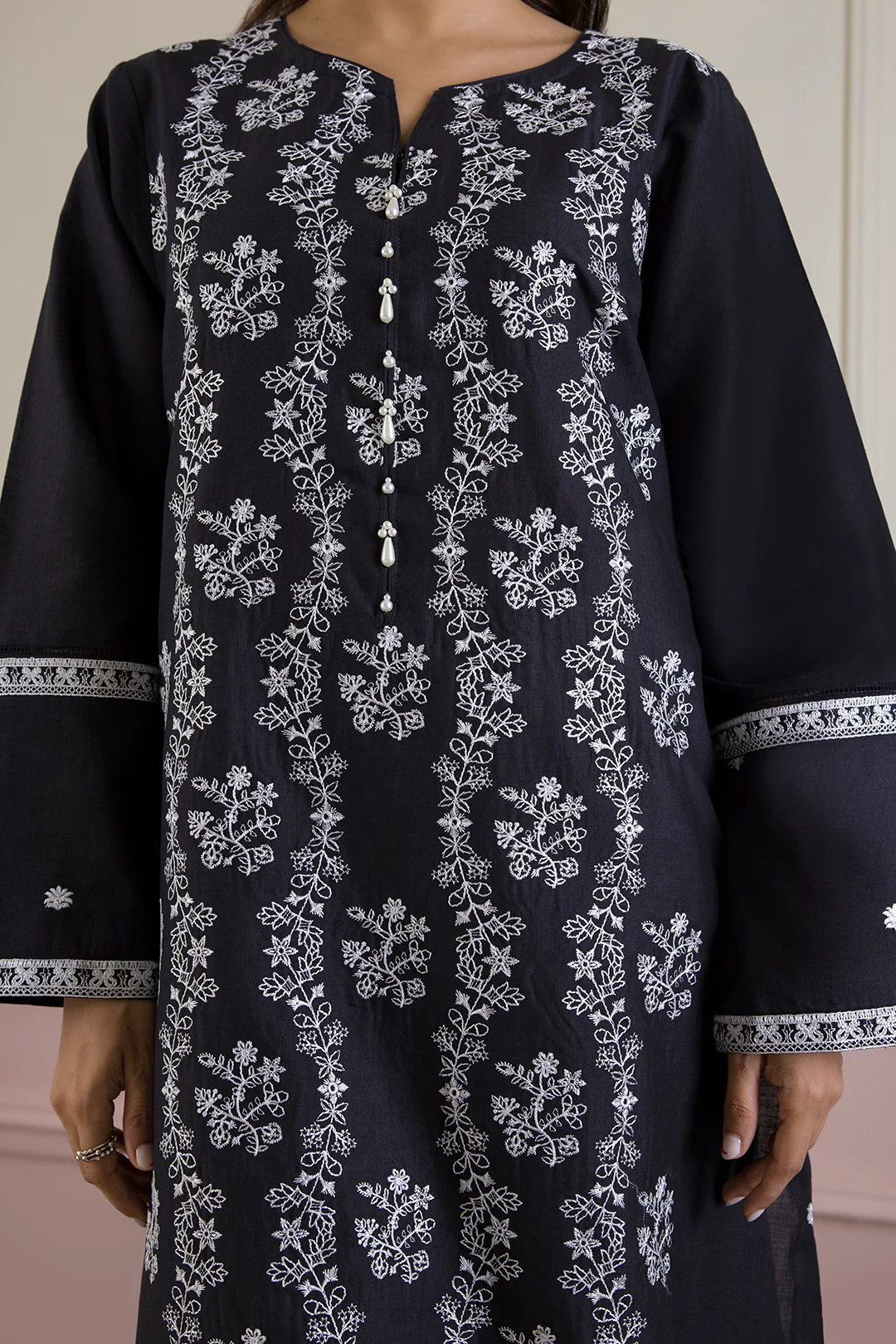 Embroidered Kurta - 3327 - Image 6