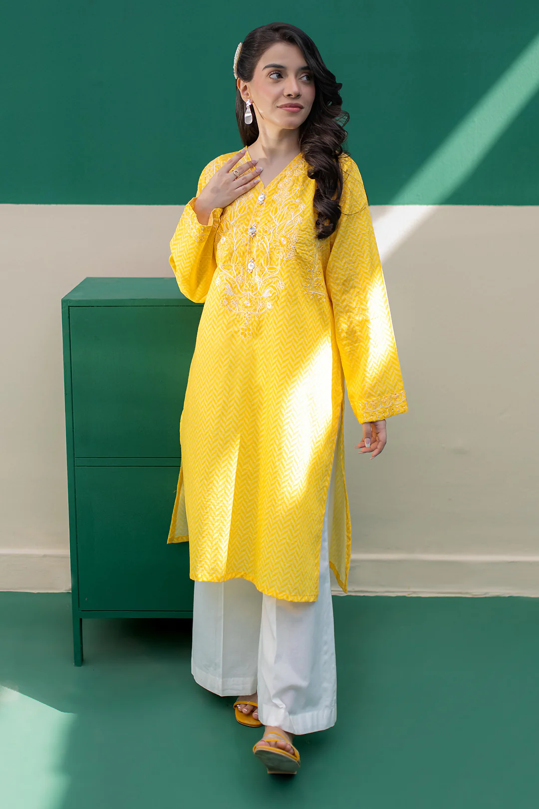 Embroidered Kurta - 2895 - Image 2