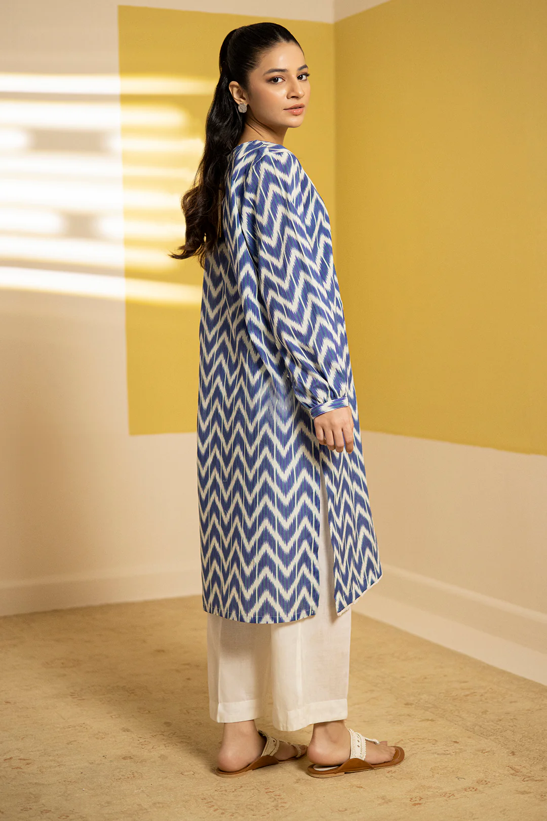 Embroidered Kurta - 3188 - Image 6