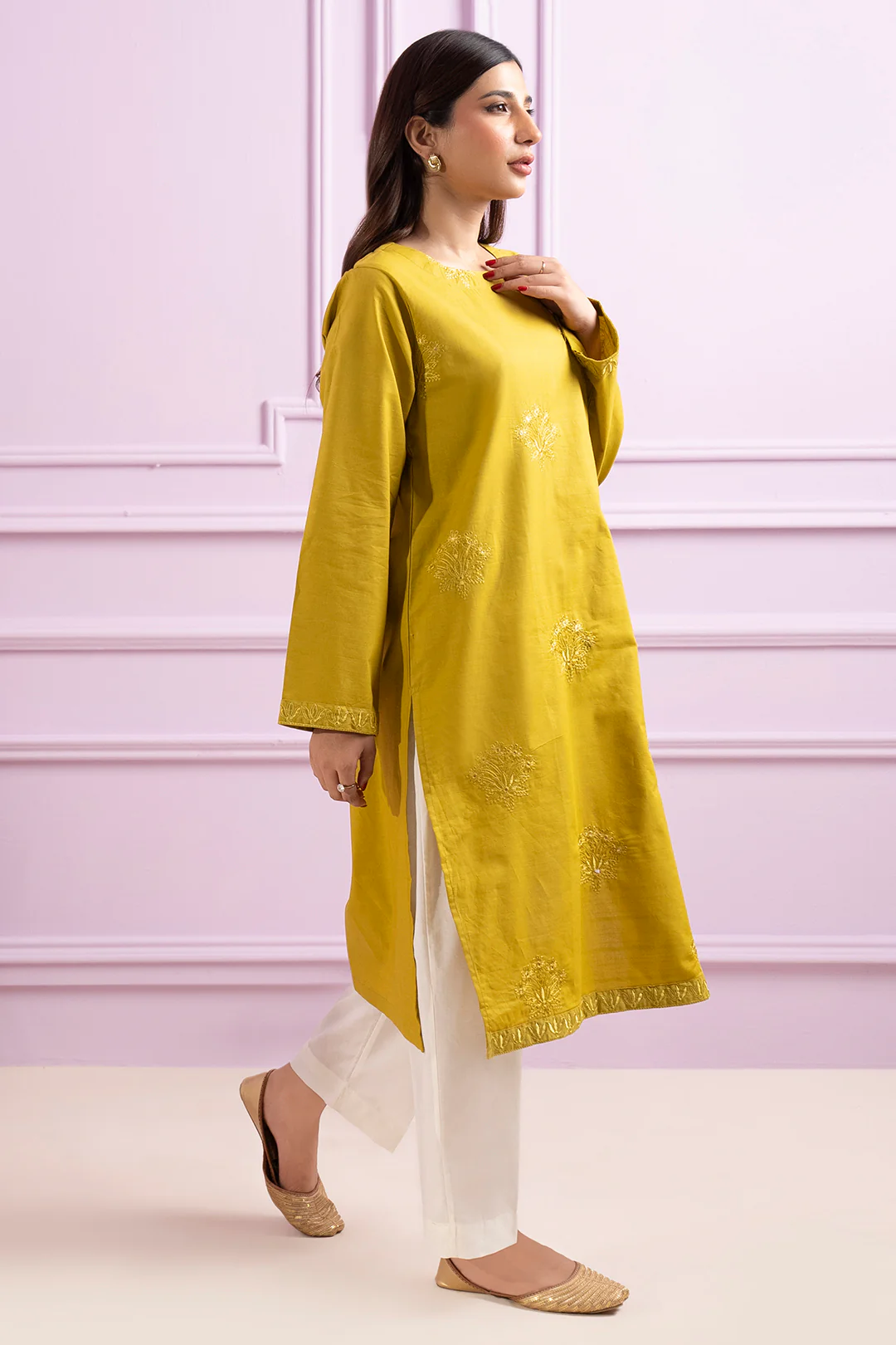 Embroidered Kurta - 3235 - Image 4