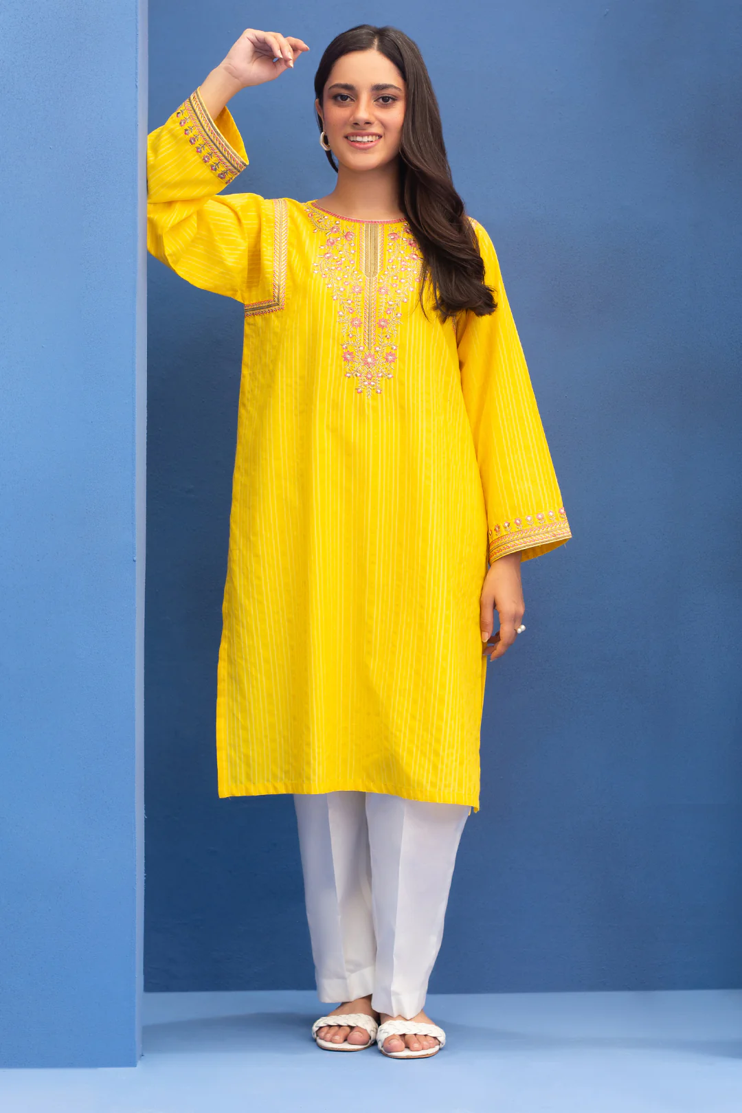 Embroidered Kurta - 1842 - Image 3