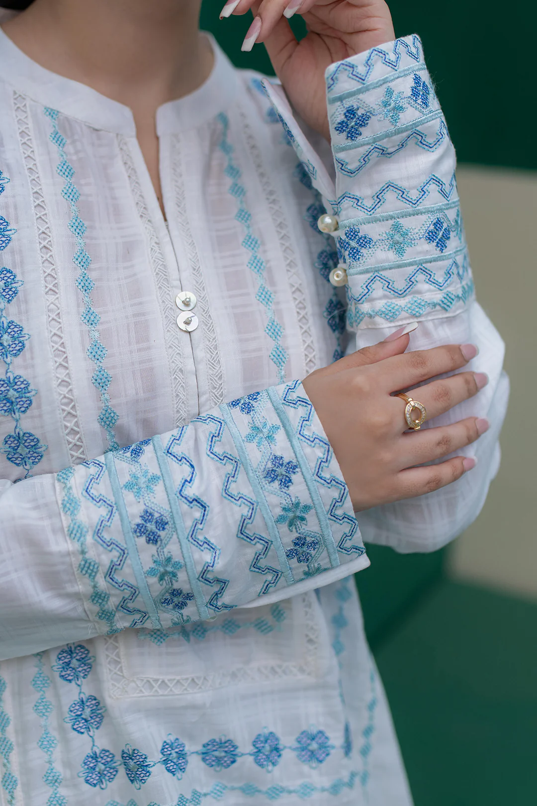 Embroidered Kurta - 1860 - Image 3