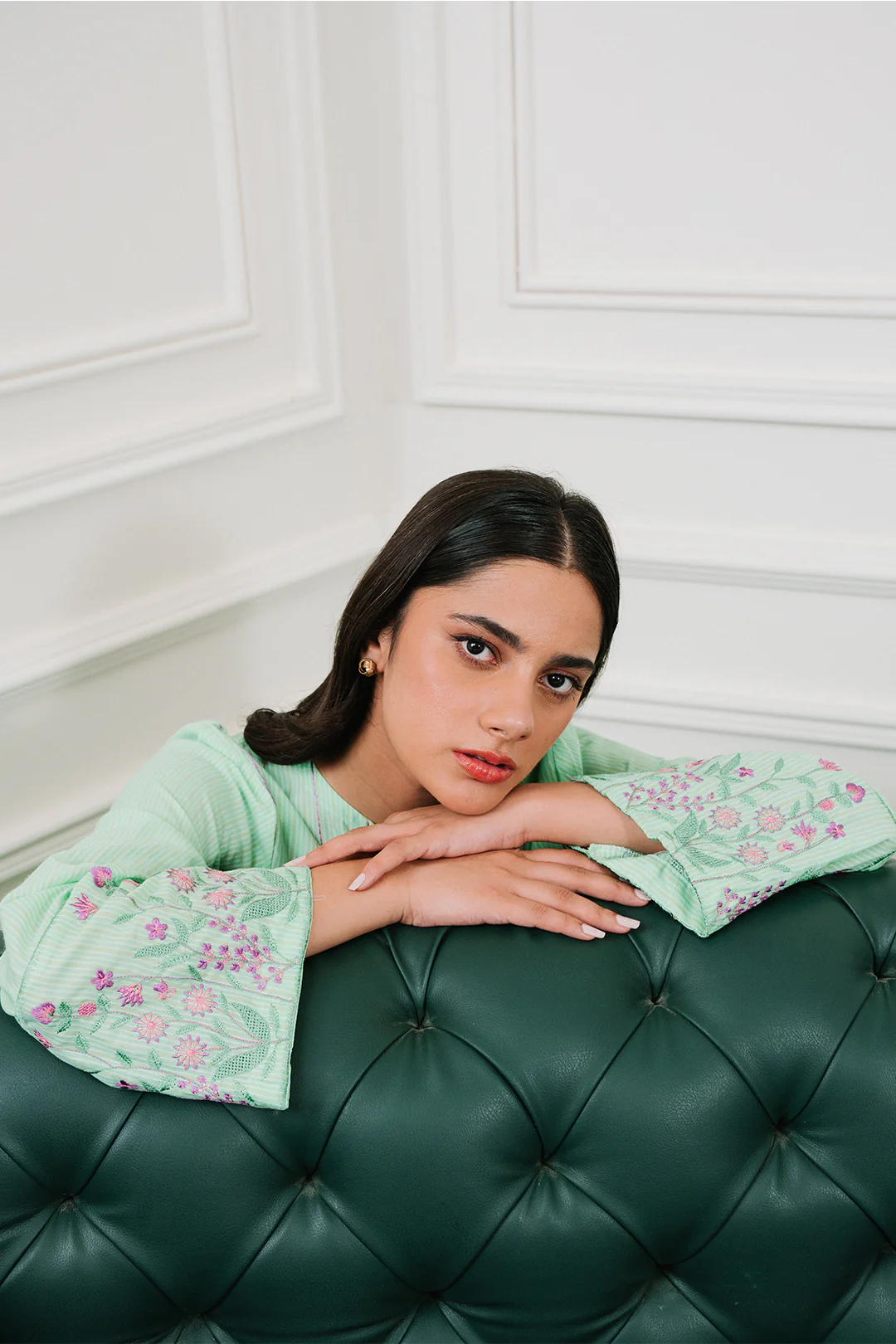 Embroidered Kurta - 1869 - Image 2