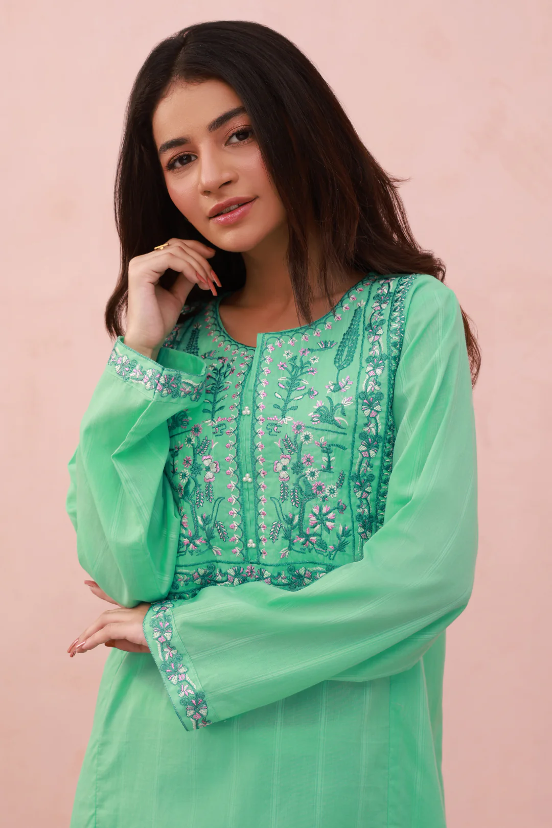 Embroidered Kurta - 2039