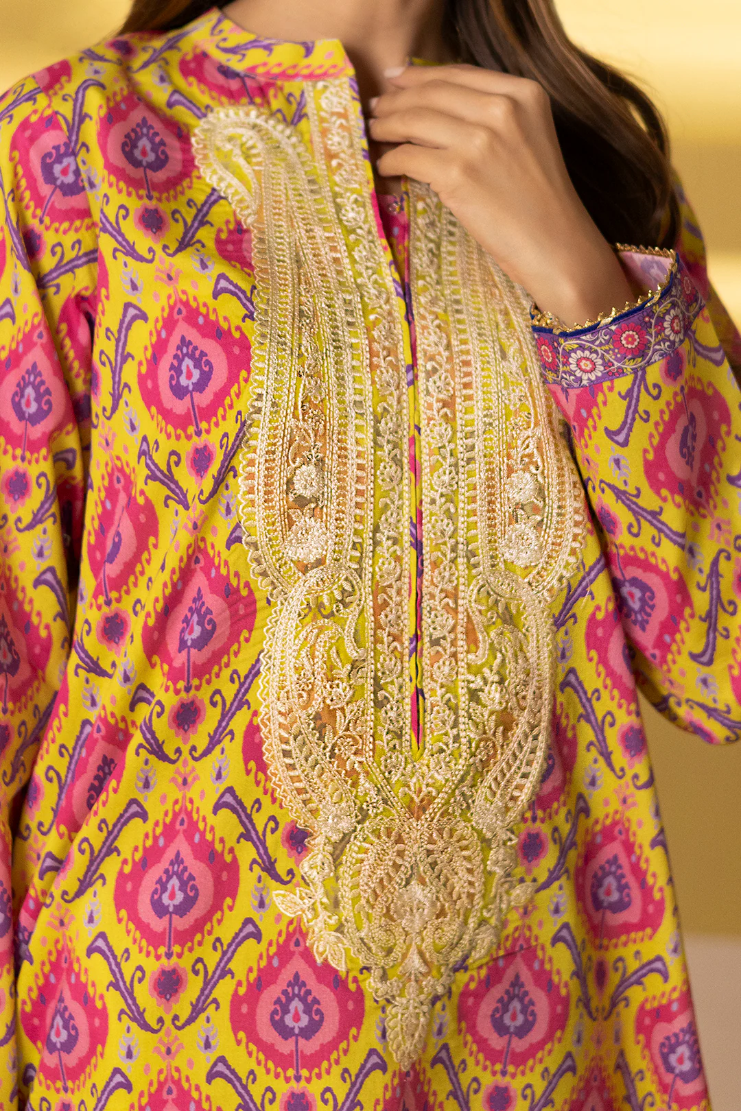 Embroidered Kurta - 2044 - Image 5
