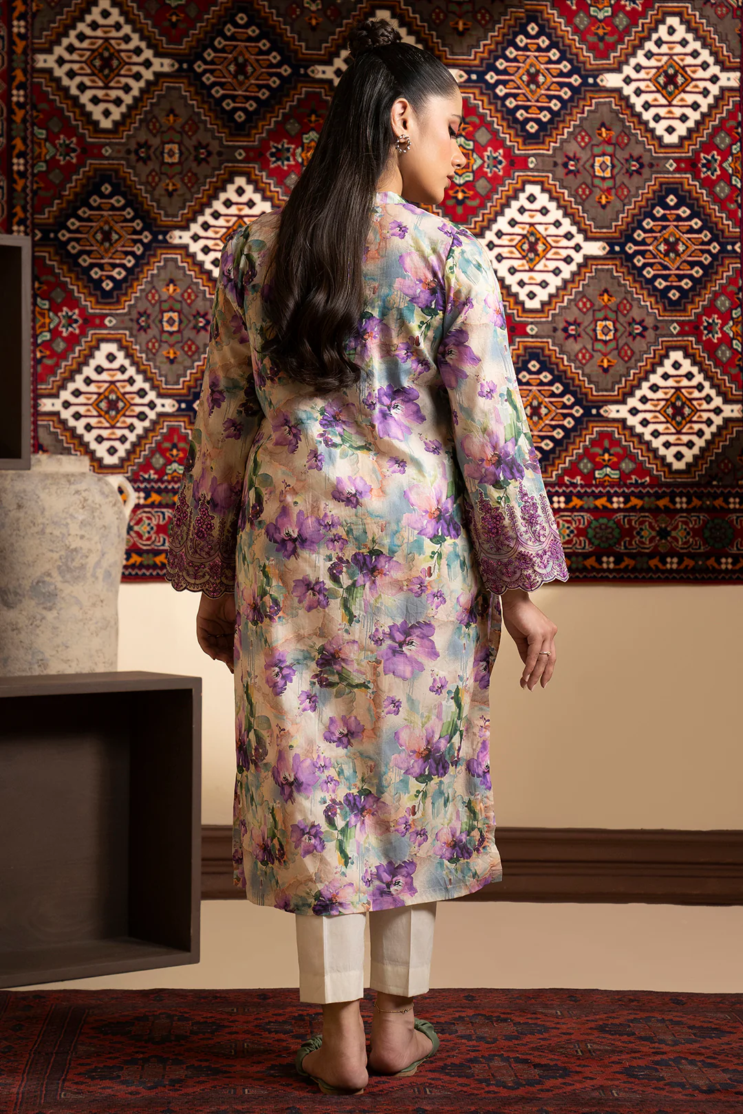 Embroidered Kurta - 1414 - Image 8