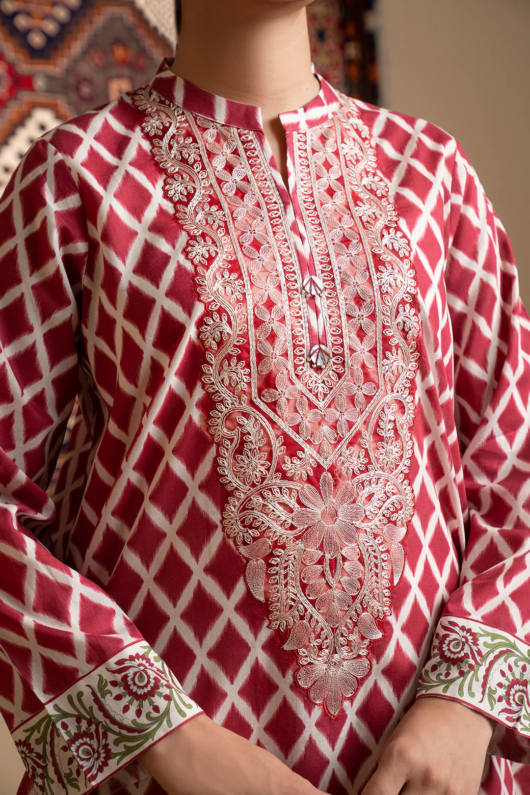 Embroidered Kurta - 1734 - Image 4
