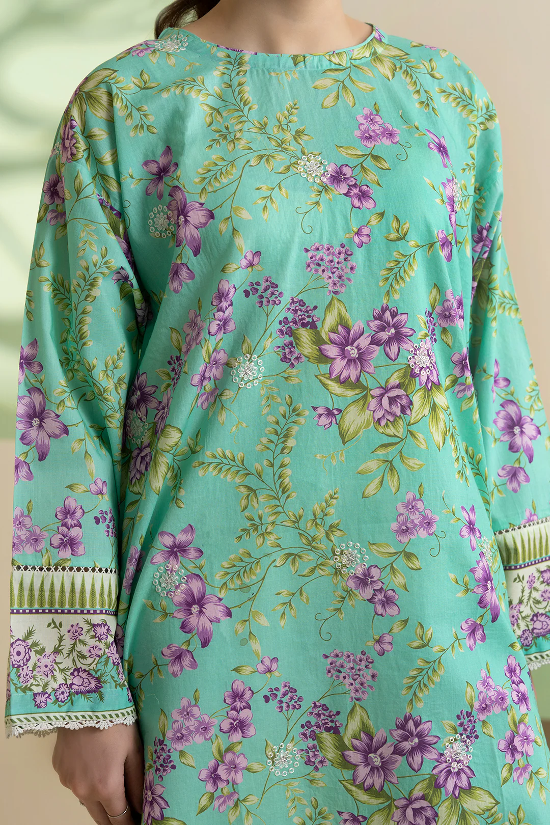 Embroidered Kurta - 1738 - Image 4