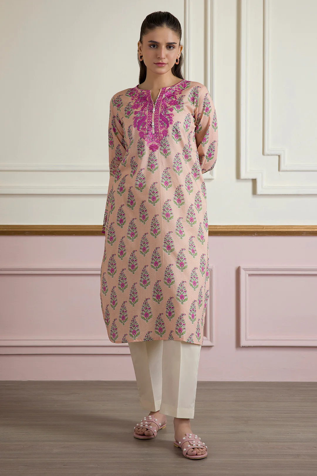 Embroidered Kurta - 1951 - Image 3