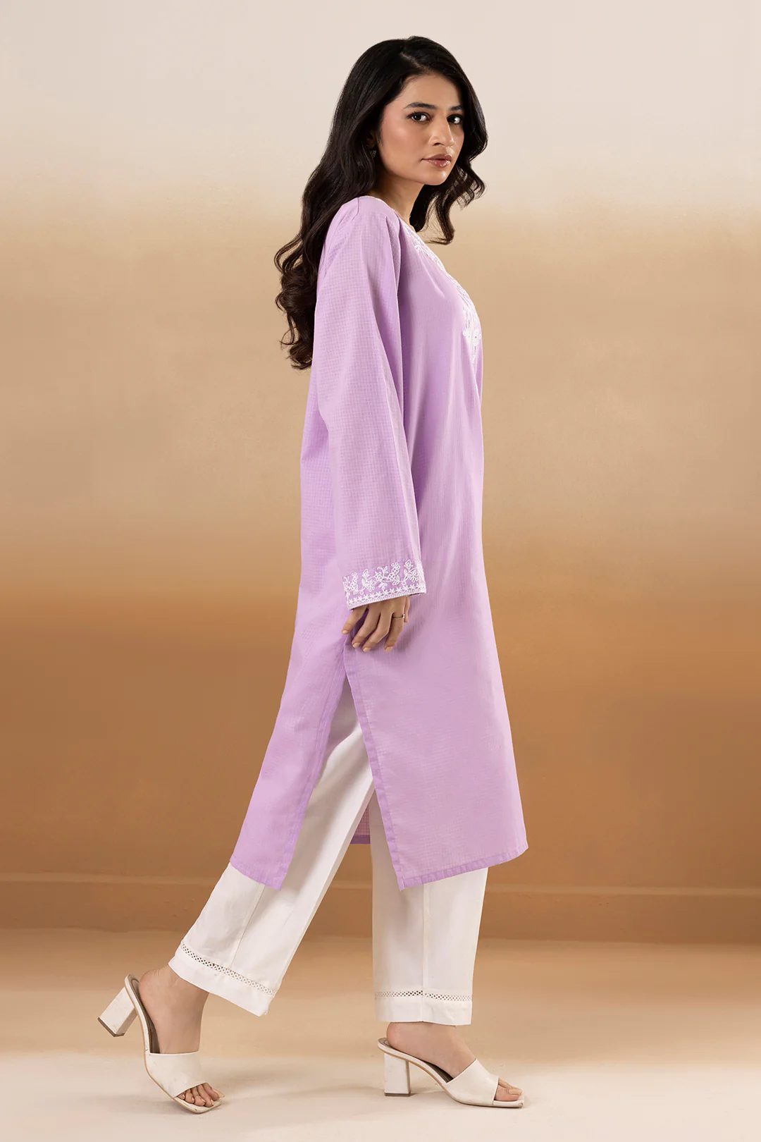 Embroidered Kurta - 2212 - Image 7