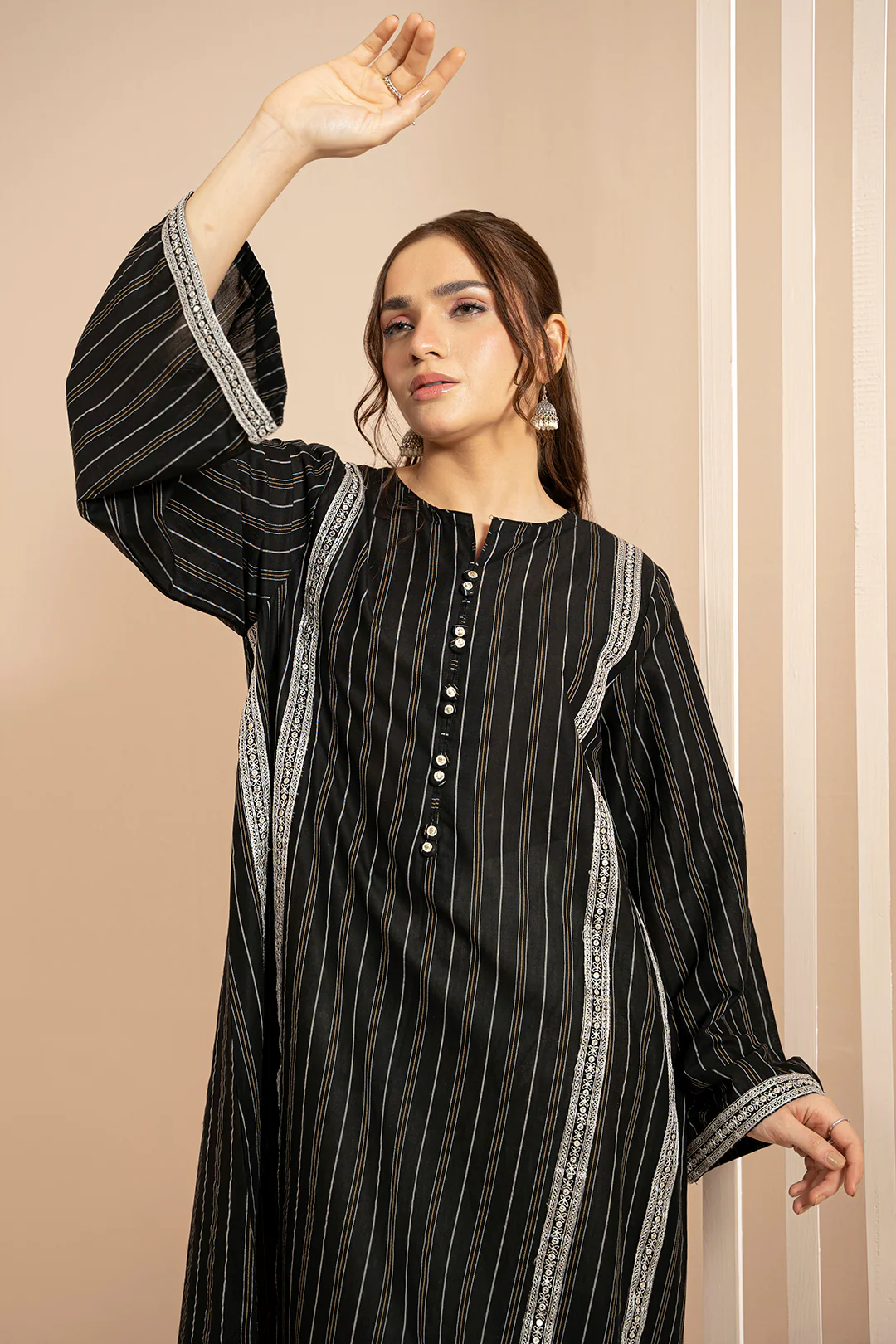 Embroidered Kurta - 2519 - Image 3