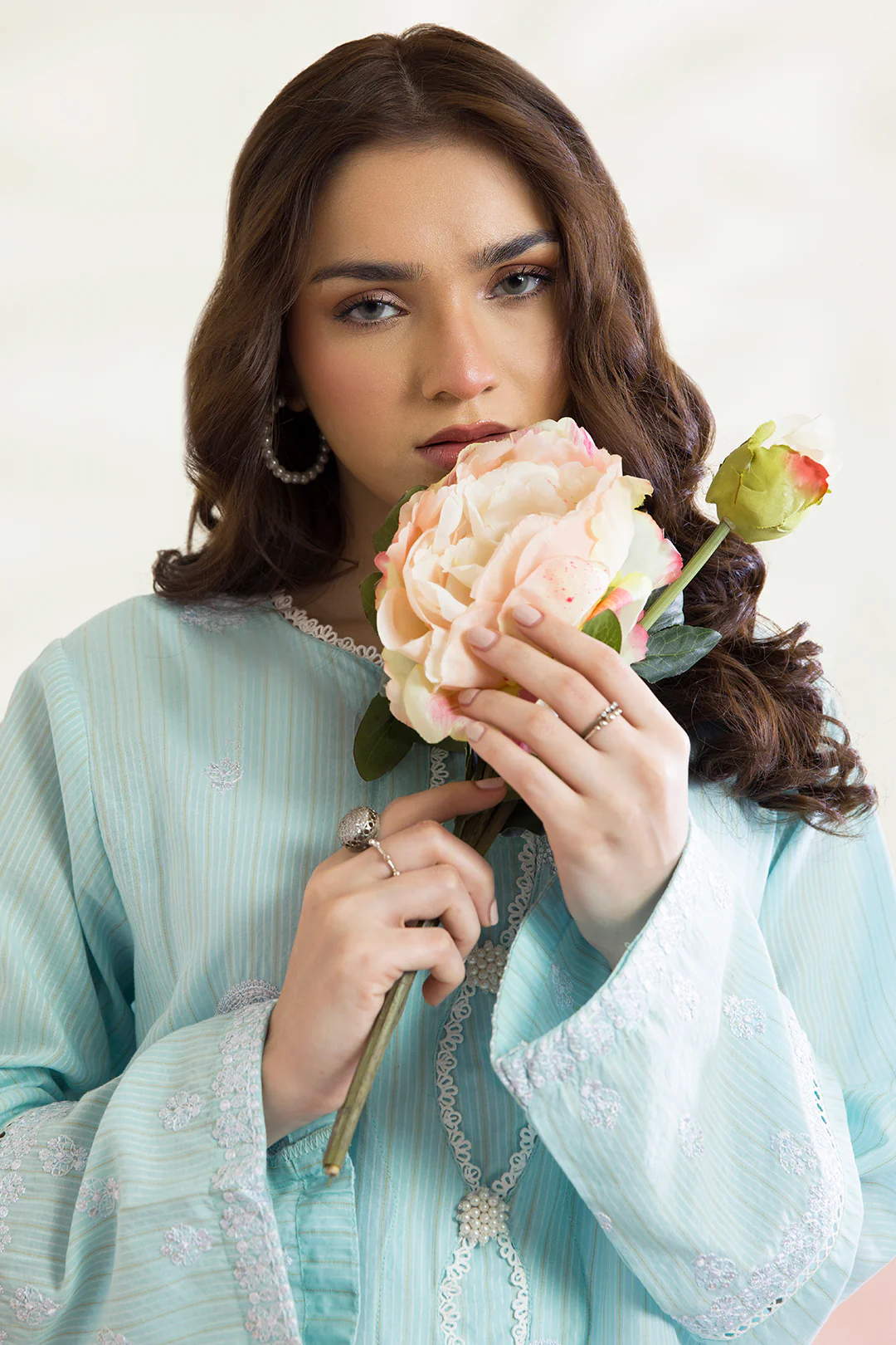 Embroidered Kurta - 2536 - Image 4