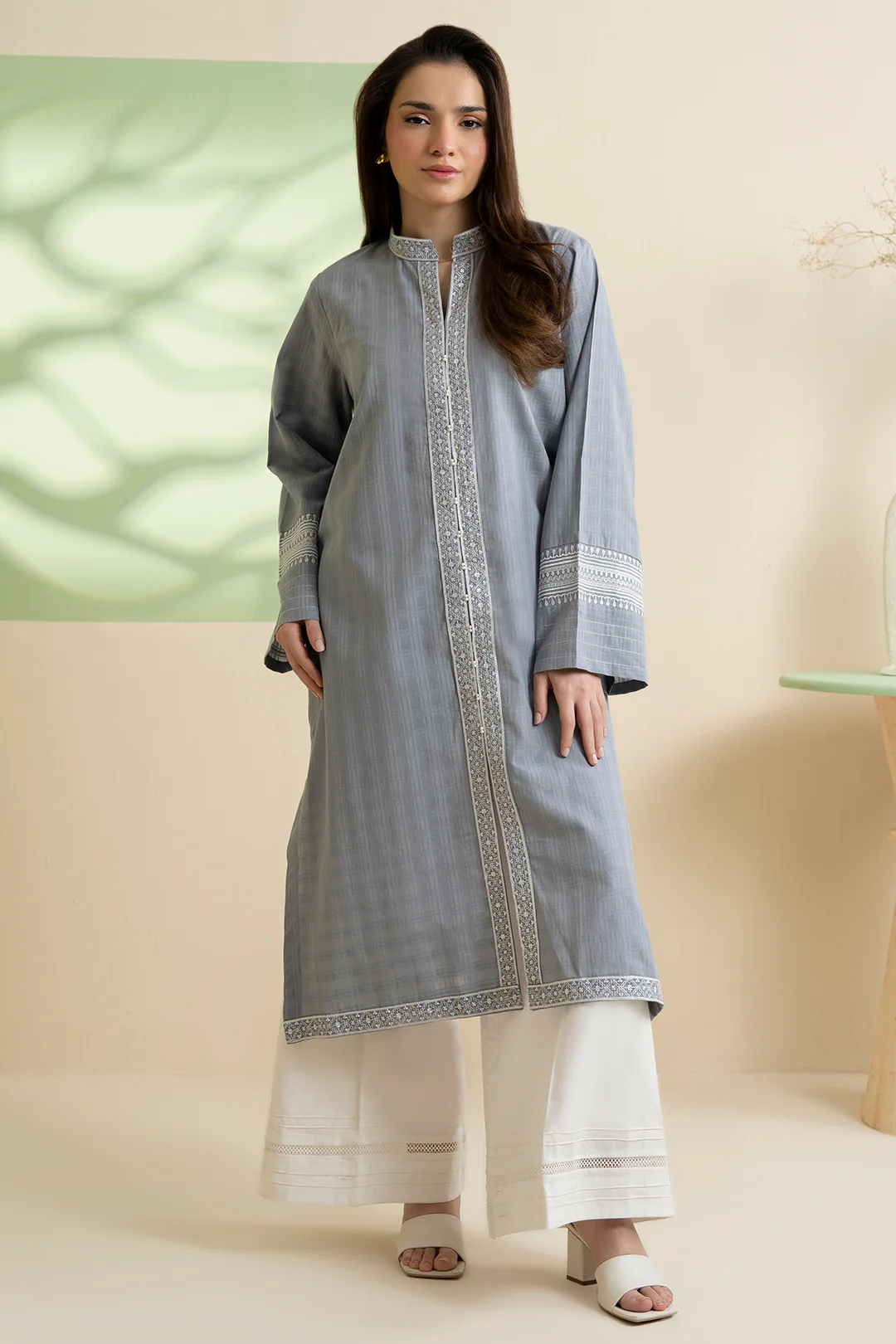 Embroidered Kurta - 2547 - Image 2